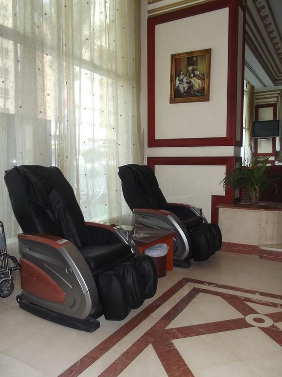 Emirates Palace Hotel Suites Sharjah Exterior photo