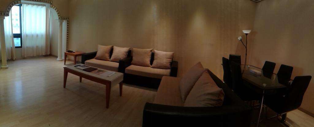 Emirates Palace Hotel Suites Sharjah Exterior photo